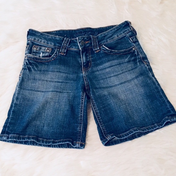 Dish Jeans Distressed Denim Shorts Size 26 - Picture 3 of 7